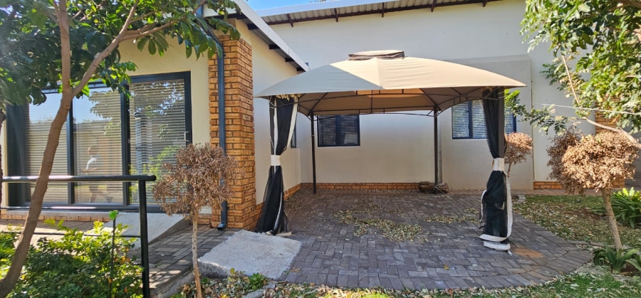 1 Bedroom Property for Sale in Wigwam North West